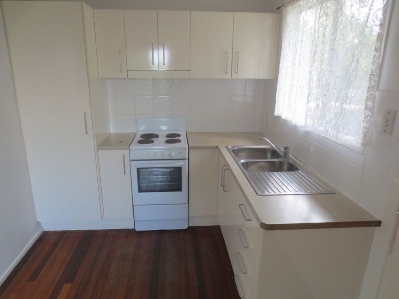 7 Charles Avenue, Logan Central QLD 4114