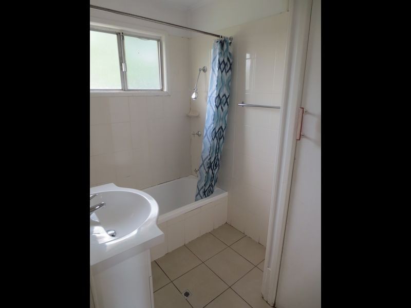 7 Charles Avenue, Logan Central QLD 4114