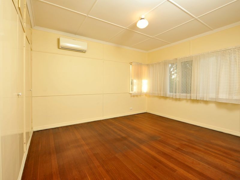 73 Aster Street, Cannon Hill QLD 4170