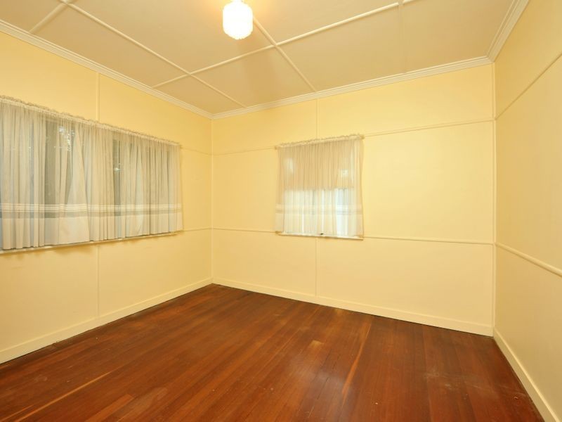 73 Aster Street, Cannon Hill QLD 4170