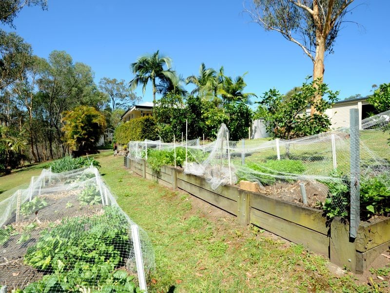 7-11 Veronica Court, Buccan QLD 4207