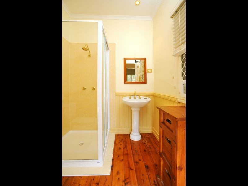 7-11 Veronica Court, Buccan QLD 4207
