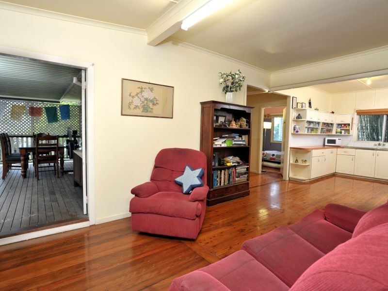 12 Narela Street, Cannon Hill QLD 4170