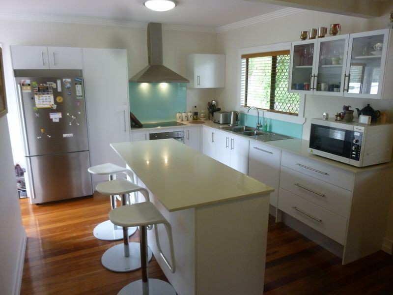 101 Erica Street, Cannon Hill QLD 4170