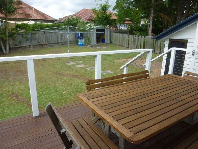 101 Erica Street, Cannon Hill QLD 4170