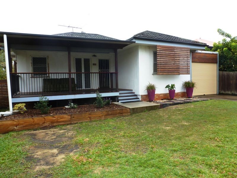 14 Duke Street, Cannon Hill QLD 4170