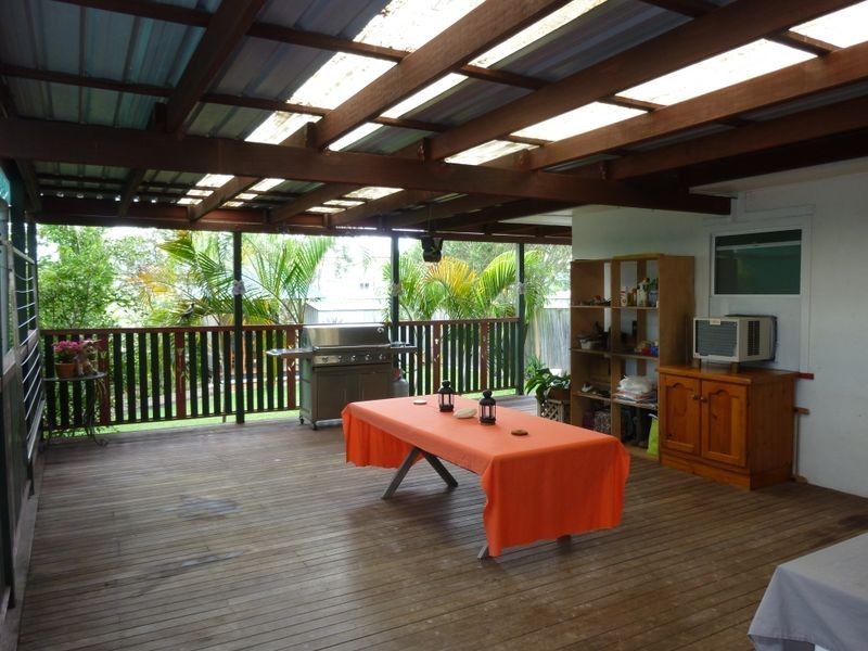 14 Duke Street, Cannon Hill QLD 4170