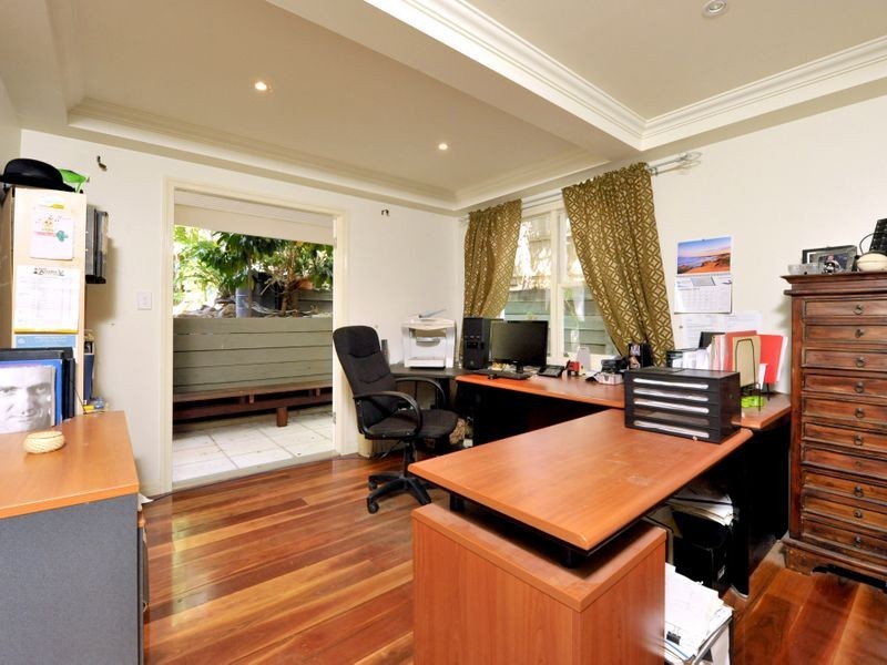 131 Grosvenor Street, Morningside QLD 4170