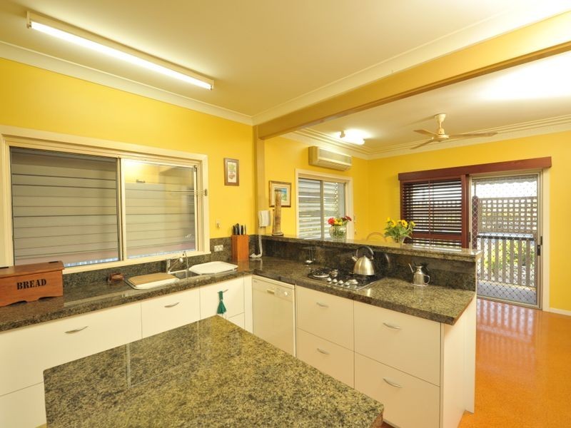 117 Dahlia Street, Cannon Hill QLD 4170