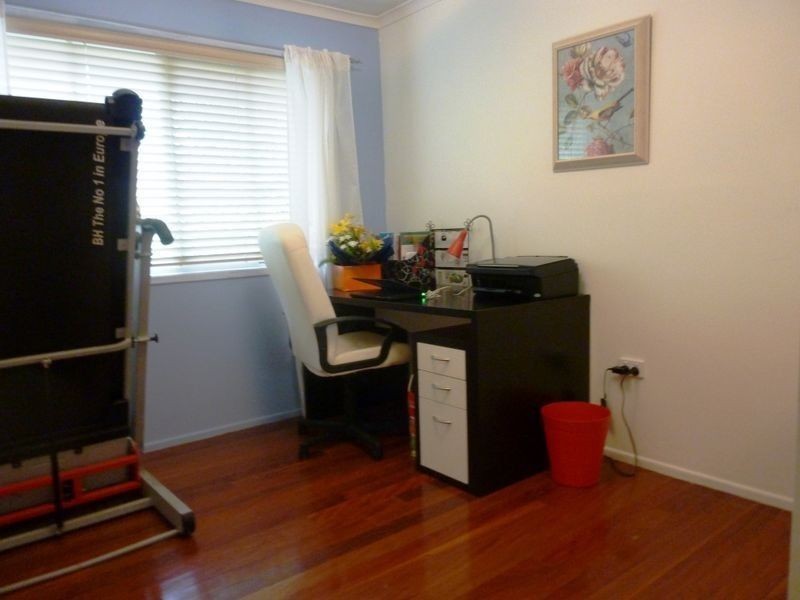 31 Shortland Street, Springwood QLD 4127