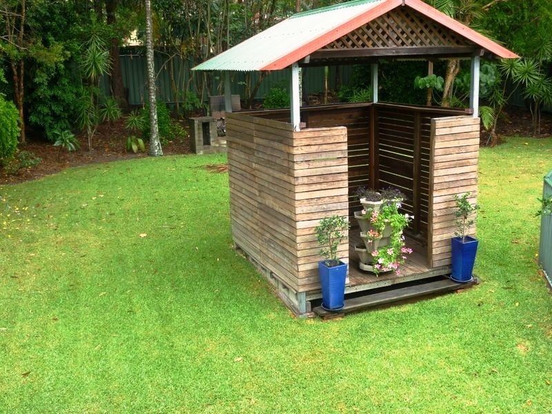 31 Shortland Street, Springwood QLD 4127