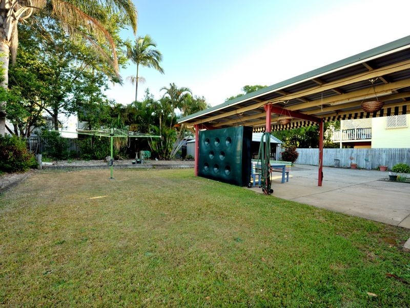 117 Dahlia Street, Cannon Hill QLD 4170