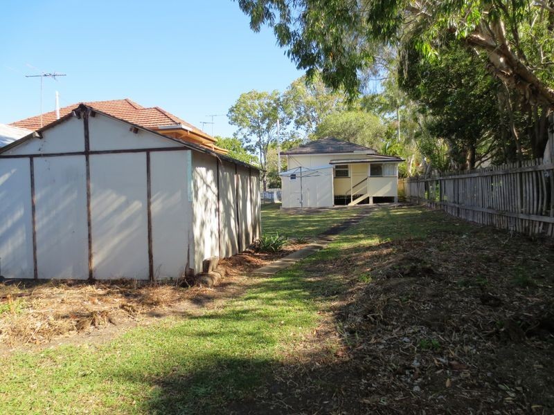 60 Beauvardia Street, Cannon Hill QLD 4170