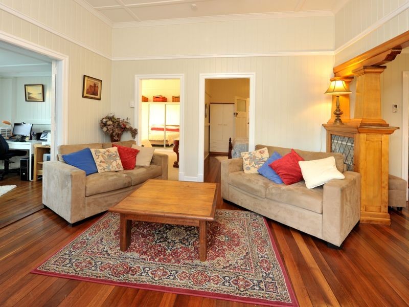 77 Armstrong Road, Cannon Hill QLD 4170