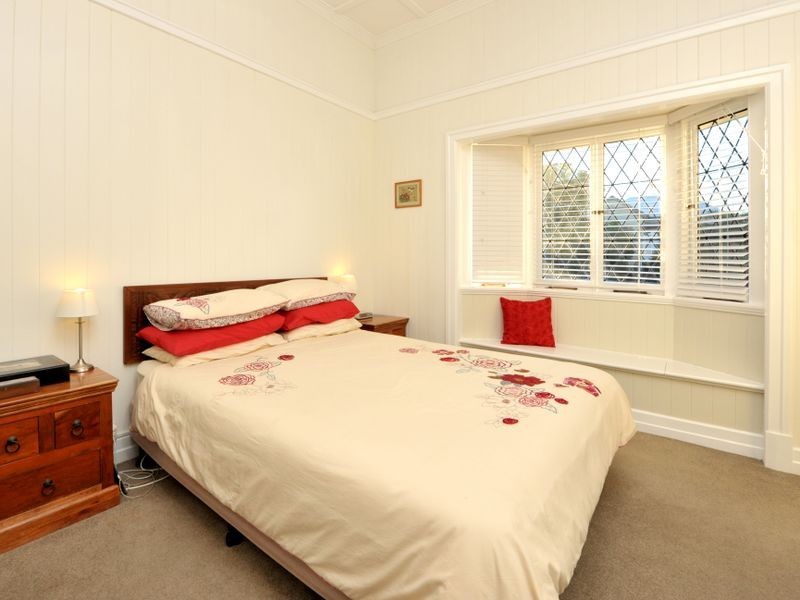 77 Armstrong Road, Cannon Hill QLD 4170