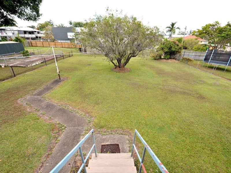 23 Muir Street, Cannon Hill QLD 4170