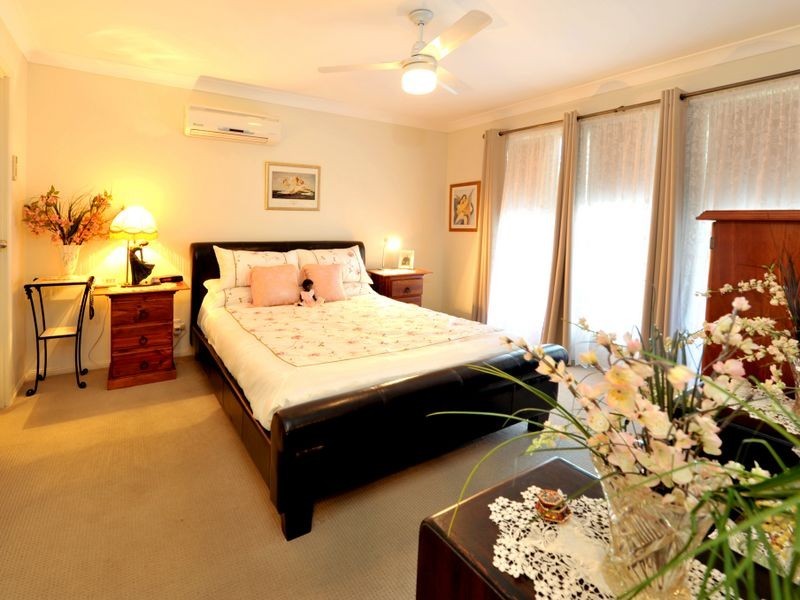 10 Whites Court, Albany Creek QLD 4035