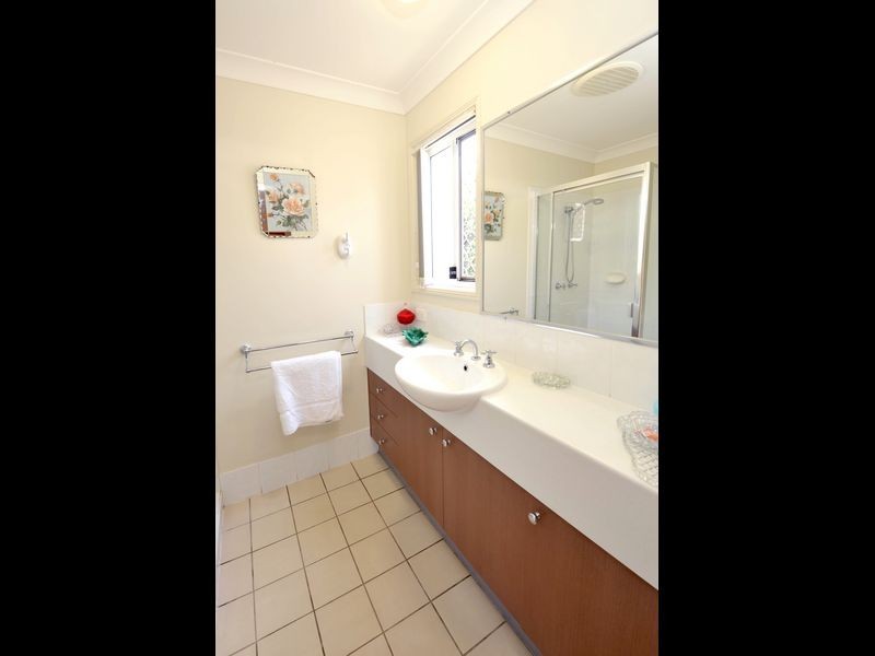 10 Whites Court, Albany Creek QLD 4035