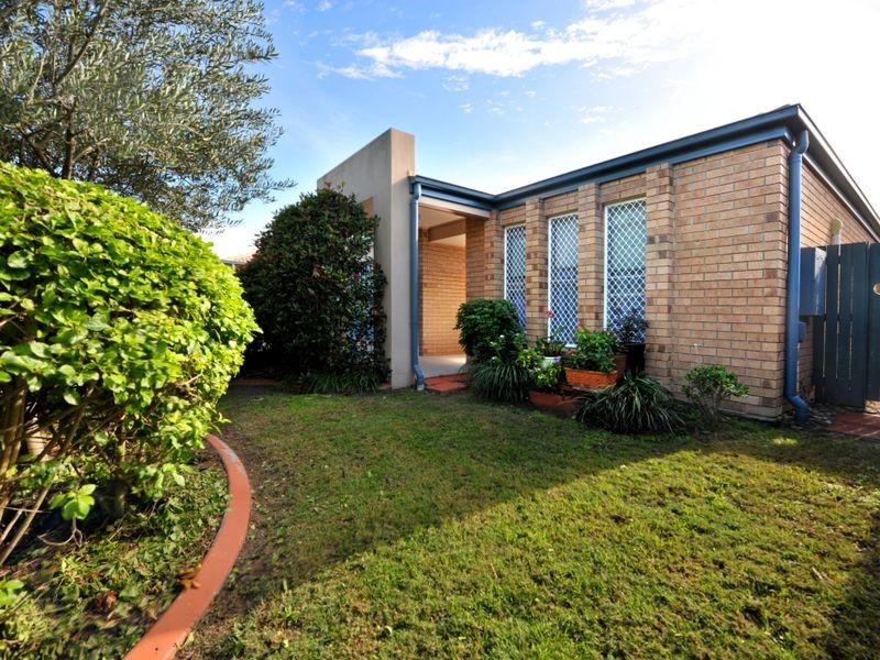 10 Whites Court, Albany Creek QLD 4035