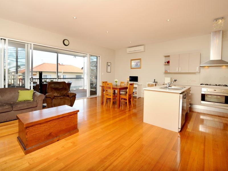 142 Dahlia Street, Cannon Hill QLD 4170