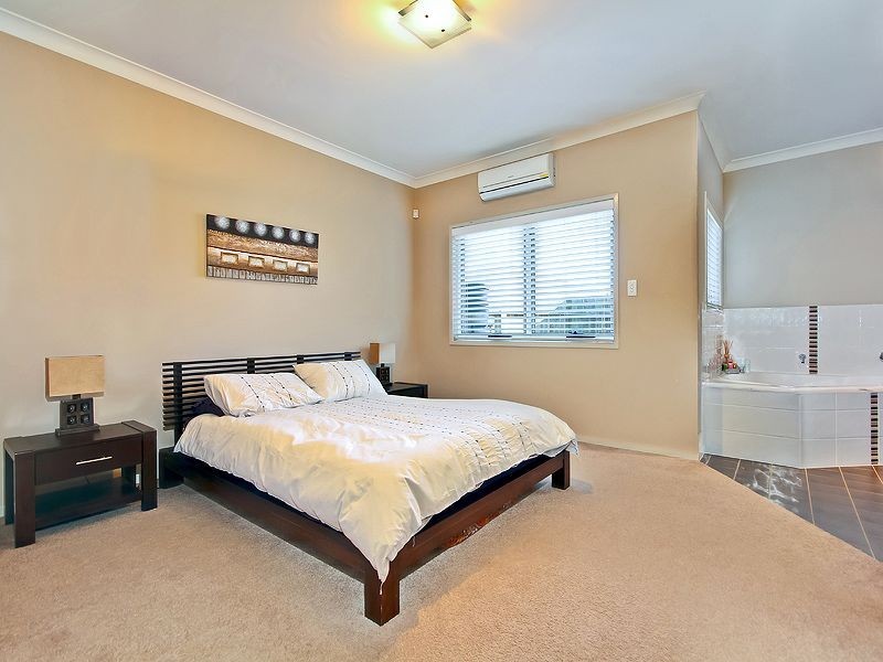 42 Emerald Street, Murarrie QLD 4172