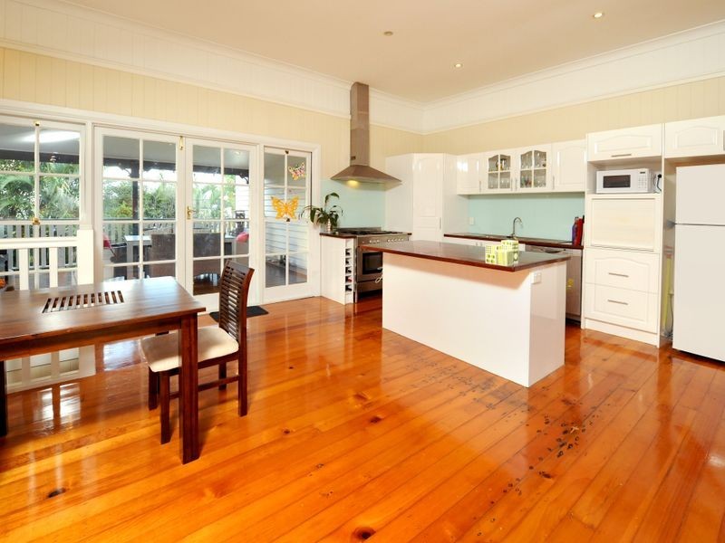 112 Erica Street, Cannon Hill QLD 4170