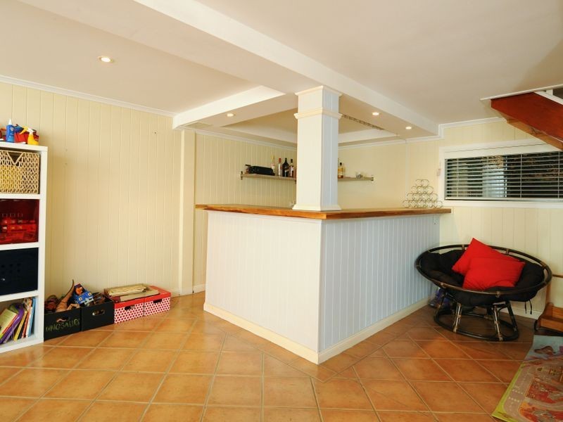 112 Erica Street, Cannon Hill QLD 4170