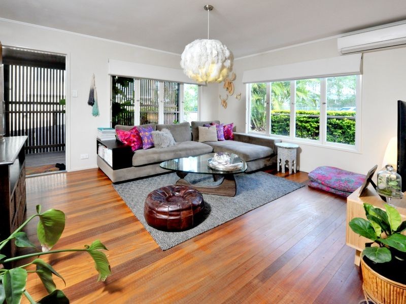 34 Paget Street, Carina QLD 4152