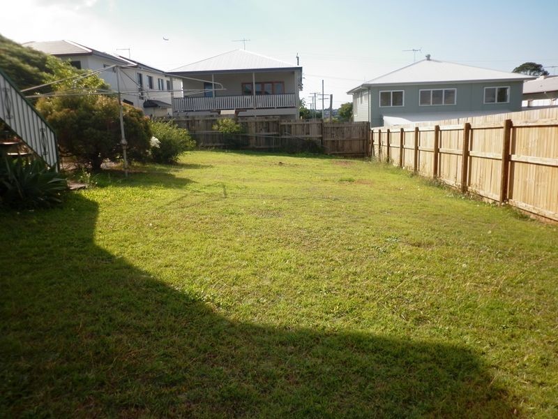 130 Erica Street, Cannon Hill QLD 4170