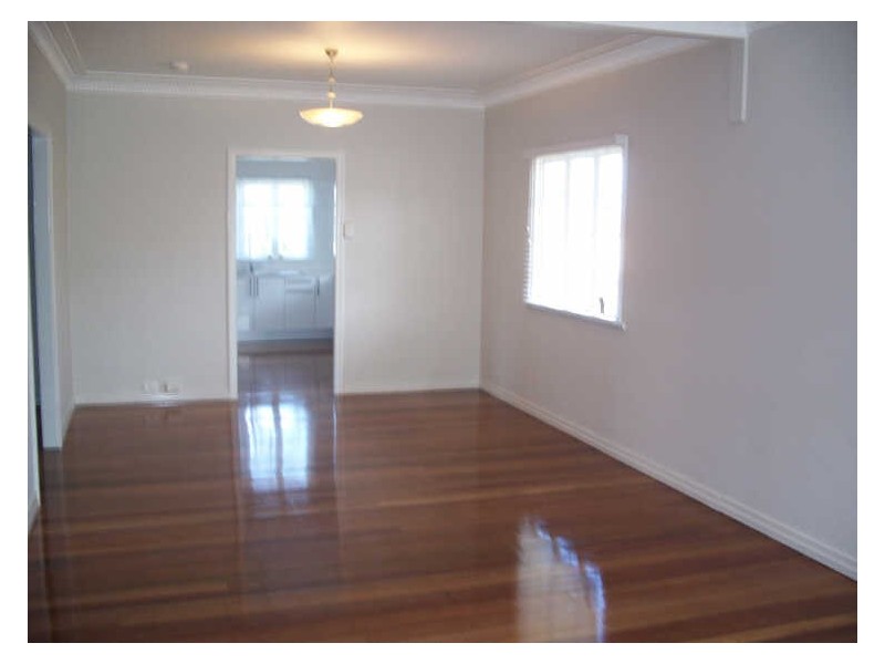 61 Whitworth Road, Cannon Hill QLD 4170