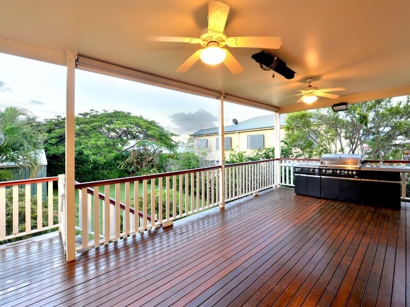 35 Dorothea Street, Cannon Hill QLD 4170