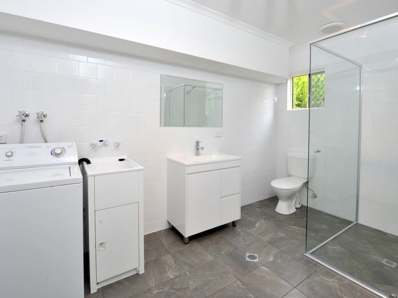 35 Dorothea Street, Cannon Hill QLD 4170