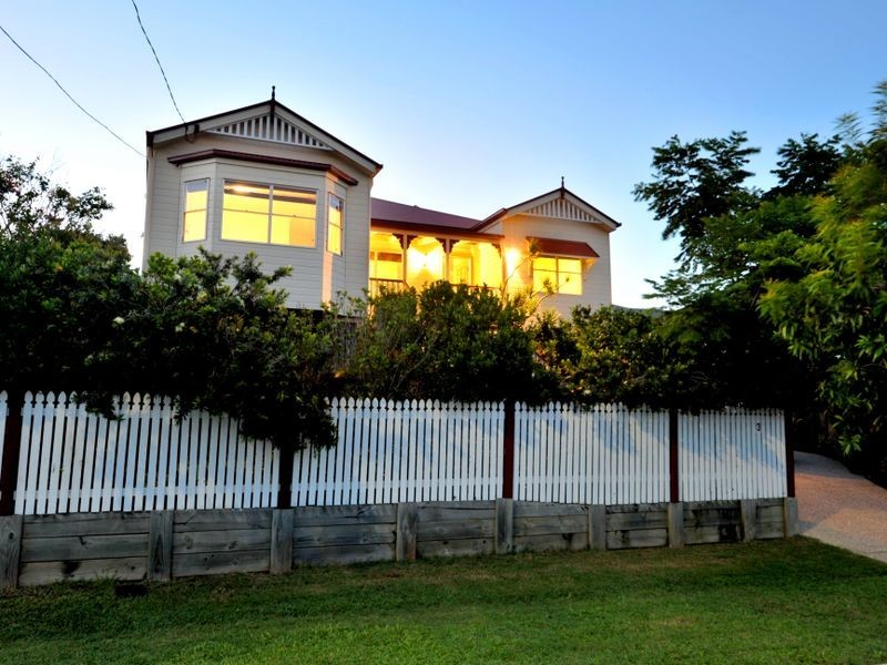 35 Dorothea Street, Cannon Hill QLD 4170