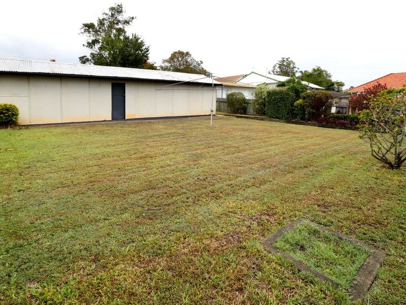 10 Meyrick Street, Cannon Hill QLD 4170