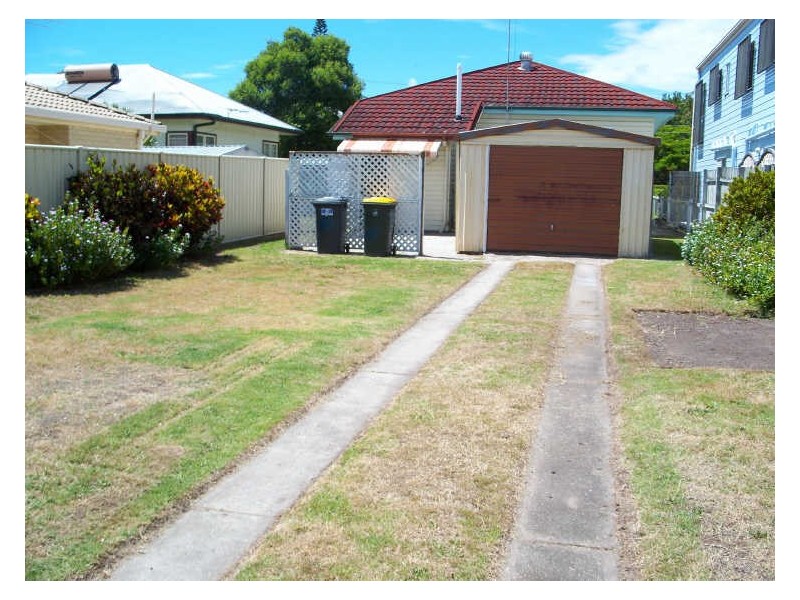 33 Pansy Street, Wynnum QLD 4178