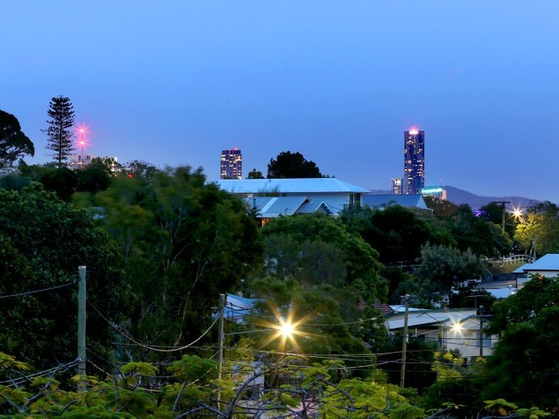 105 Porteus Drive, Seven Hills QLD 4170