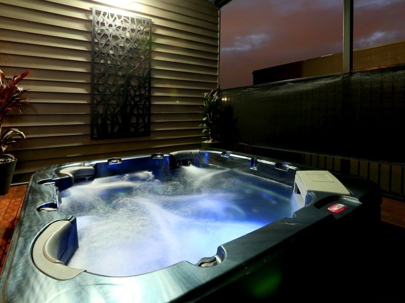 105 Porteus Drive, Seven Hills QLD 4170