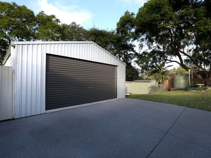 105 Porteus Drive, Seven Hills QLD 4170