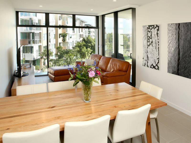 4301/12 – 18 Parkside Circuit, Hamilton QLD 4007