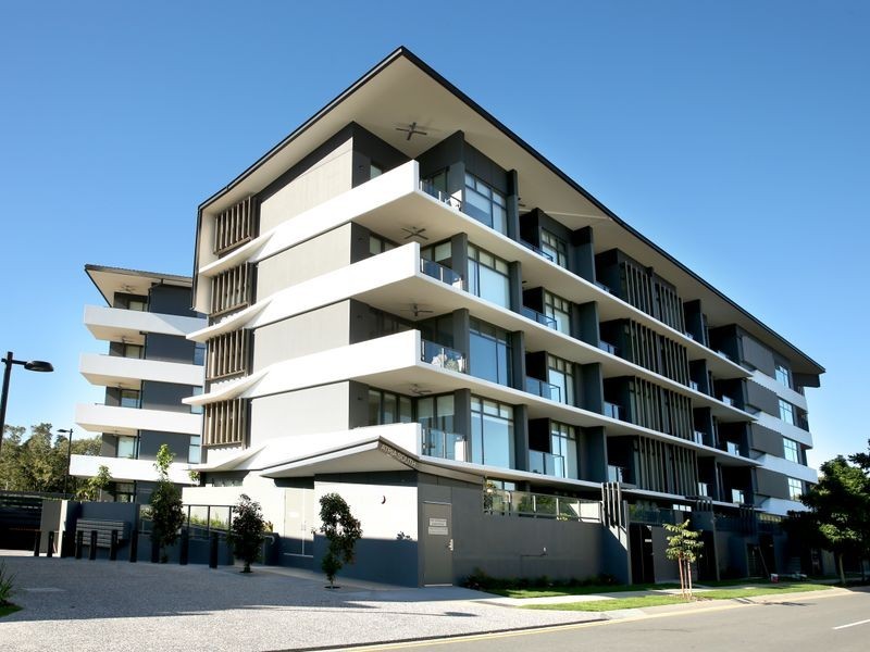 4301/12 – 18 Parkside Circuit, Hamilton QLD 4007