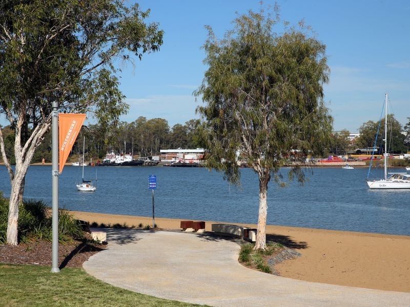 4301/12 – 18 Parkside Circuit, Hamilton QLD 4007