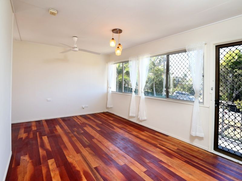 3 Elkhorn Street, Woodridge QLD 4114