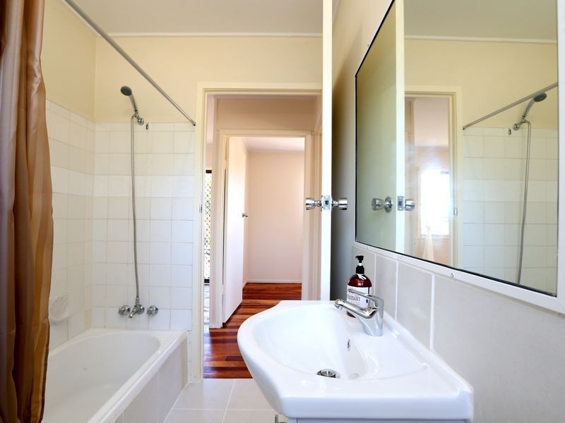 3 Elkhorn Street, Woodridge QLD 4114