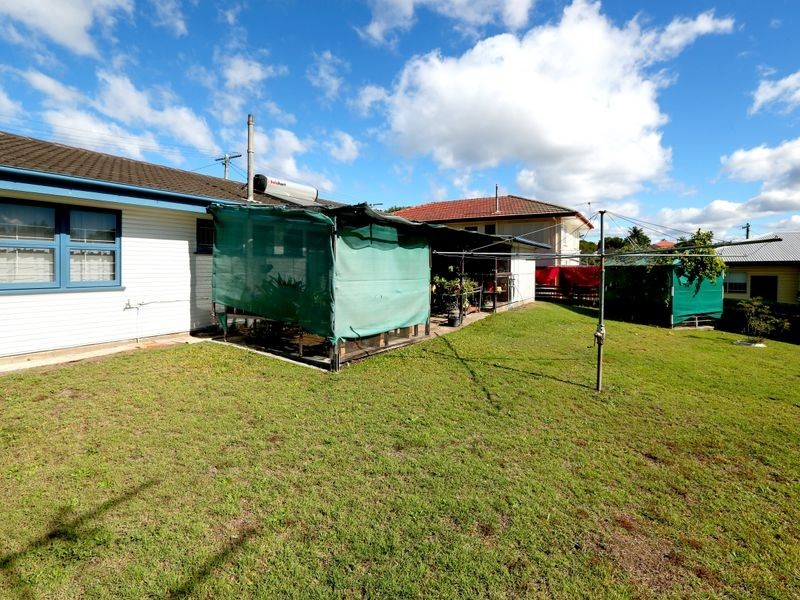 4 Lyric Street, Cannon Hill QLD 4170