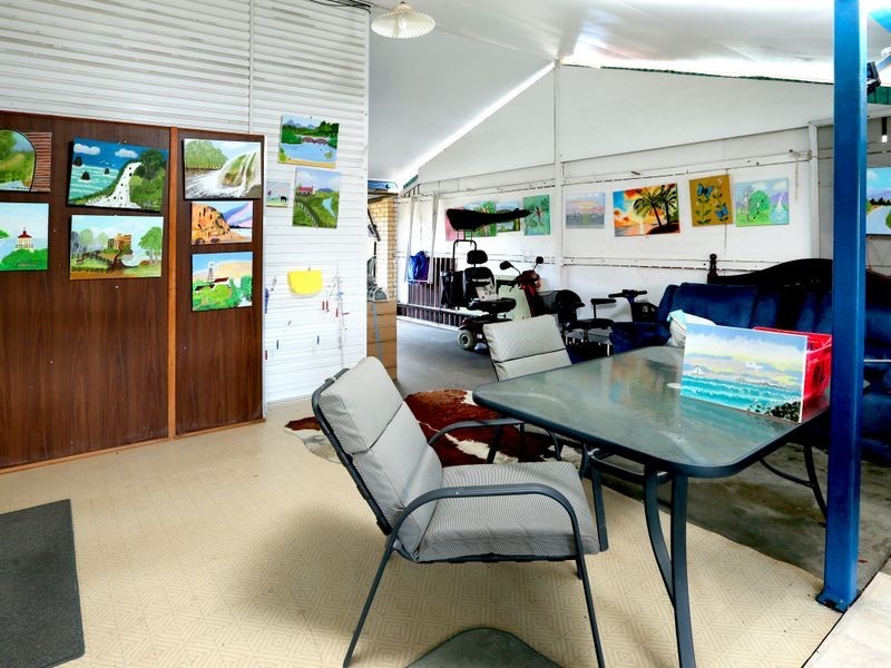 4 Lyric Street, Cannon Hill QLD 4170