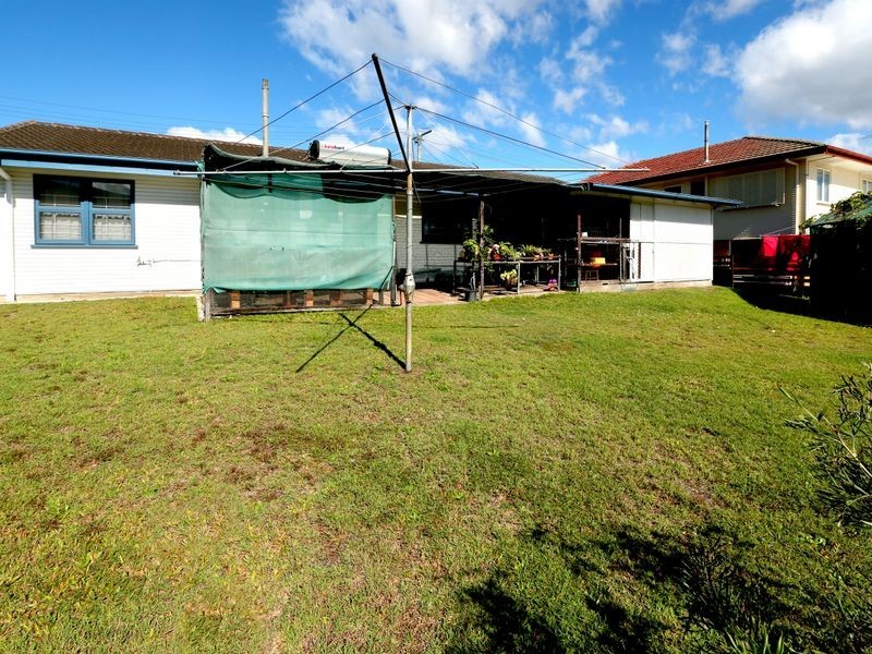4 Lyric Street, Cannon Hill QLD 4170