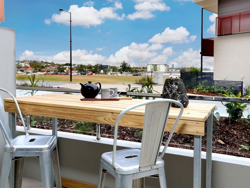 1101/1068 Wynnum Road, Cannon Hill QLD 4170