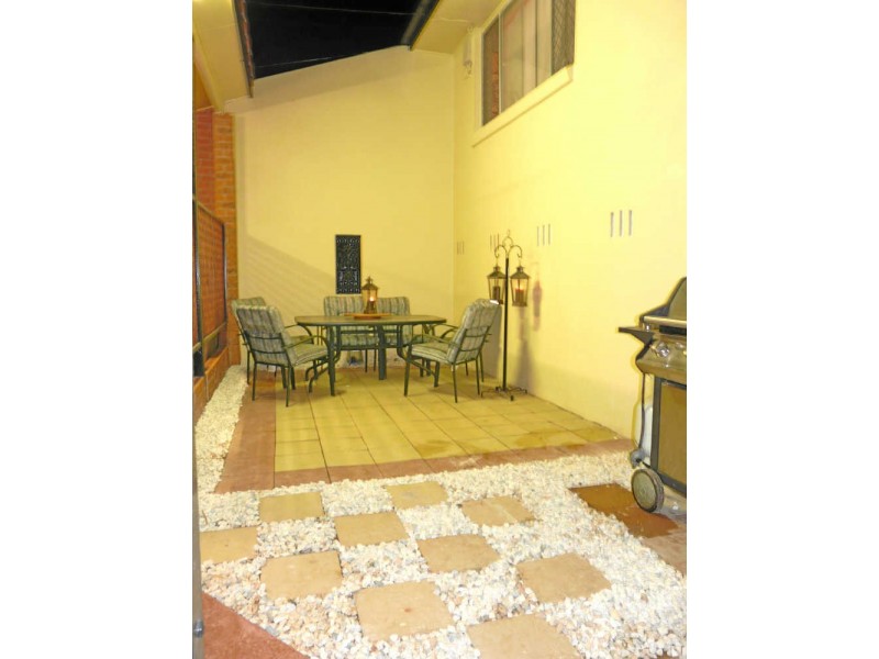 63 Jardine Drive, Springwood QLD 4127