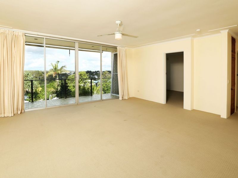 Unit 9/26 Wordsworth Street, Bulimba QLD 4171
