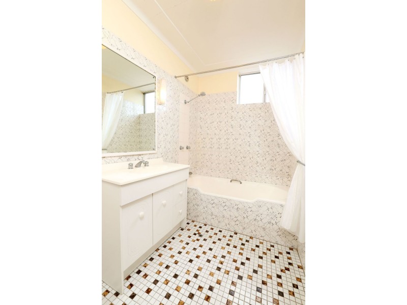 Unit 9/26 Wordsworth Street, Bulimba QLD 4171